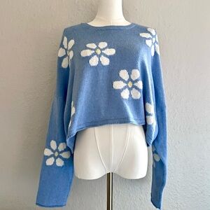 Moon & Madison Blue Daisy Knit Sweater XL Cropped Pullover, Soft, Cottagecore